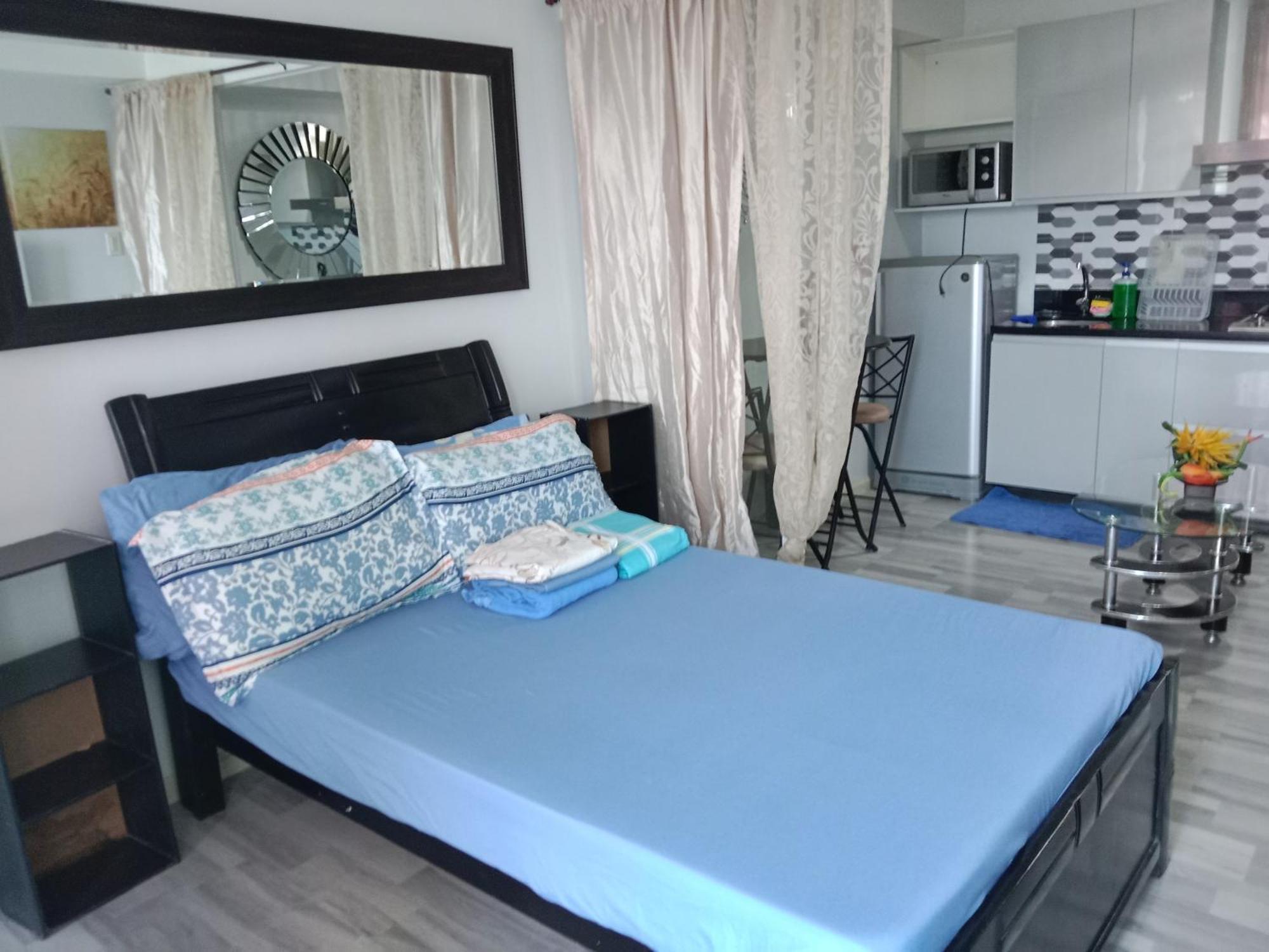 Azure Residences By Van Florendo Manila Phòng bức ảnh