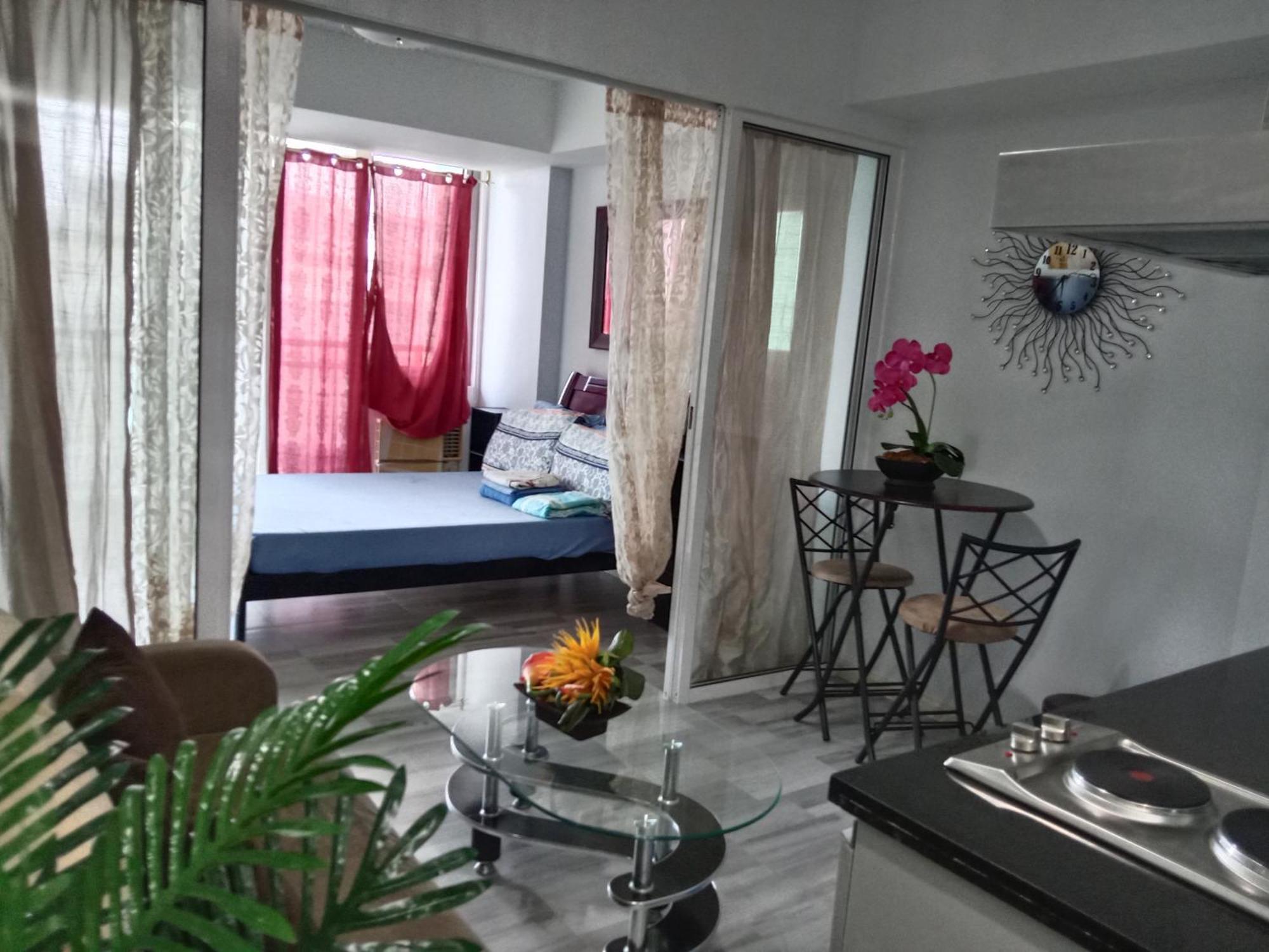 Azure Residences By Van Florendo Manila Phòng bức ảnh